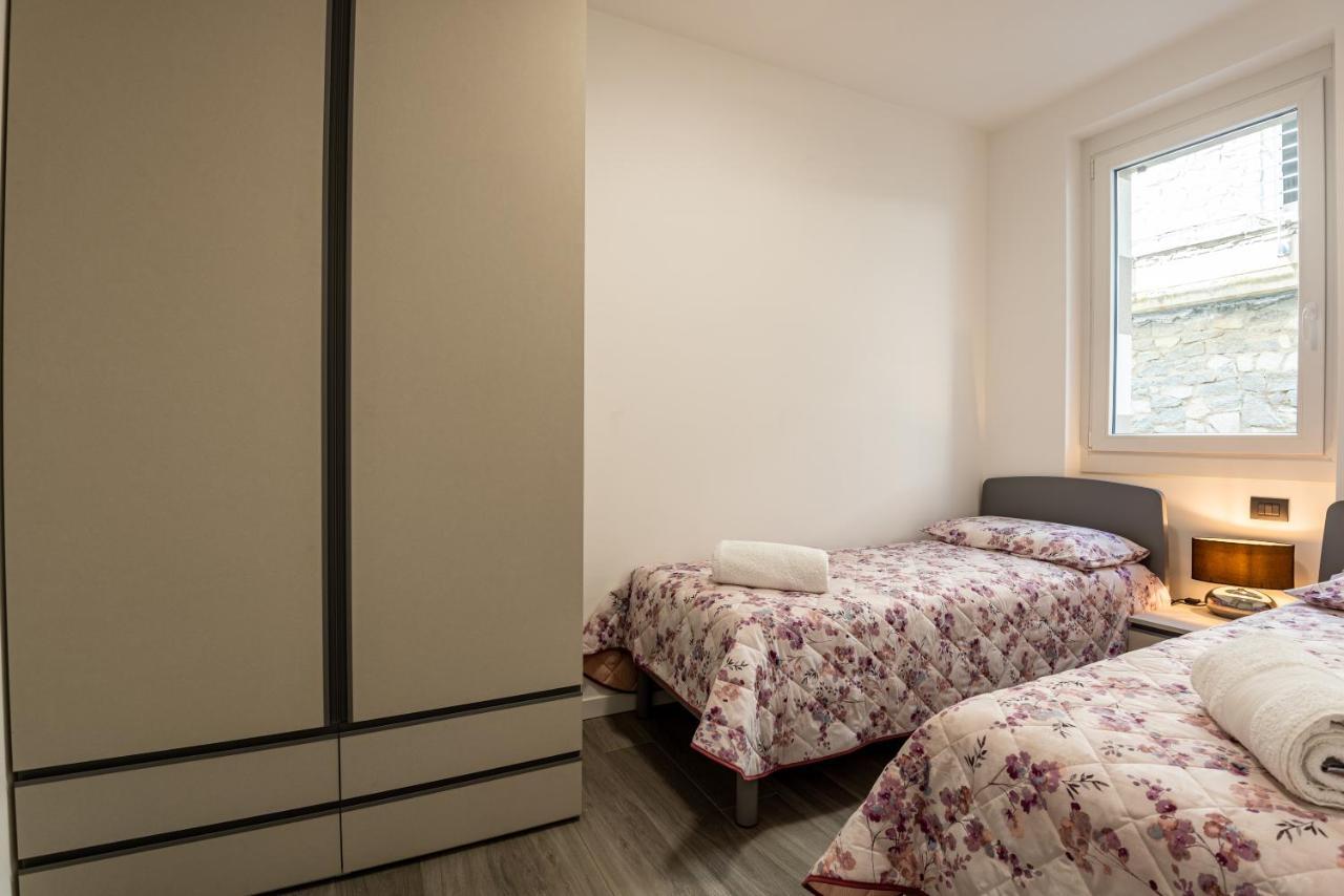 Laura'S Little Diamond Apartment - Residence Bel Post Domaso Exterior foto